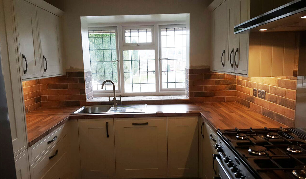 Beautifully fitted kitchen in small space in Congleton